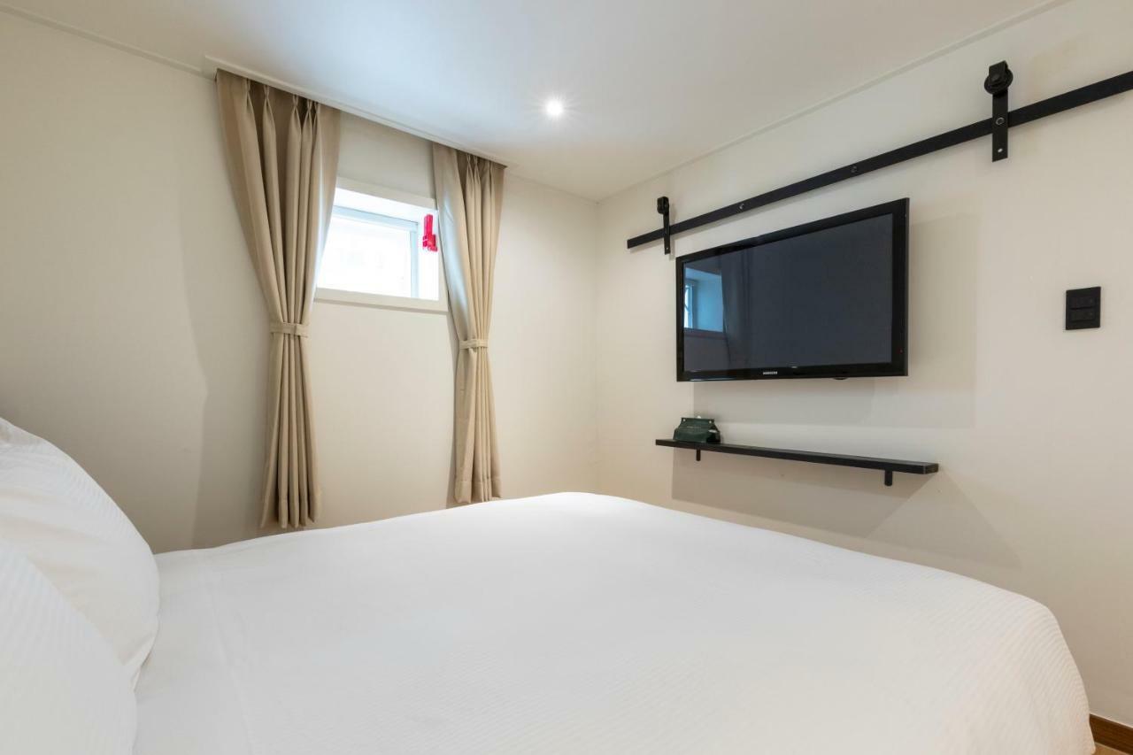 Hotel First Myeongdong Seoul